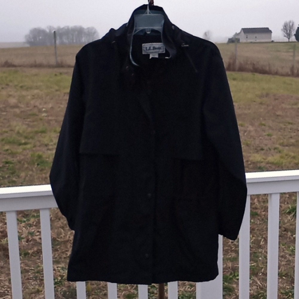L.L. Bean Black Jacket Size Small